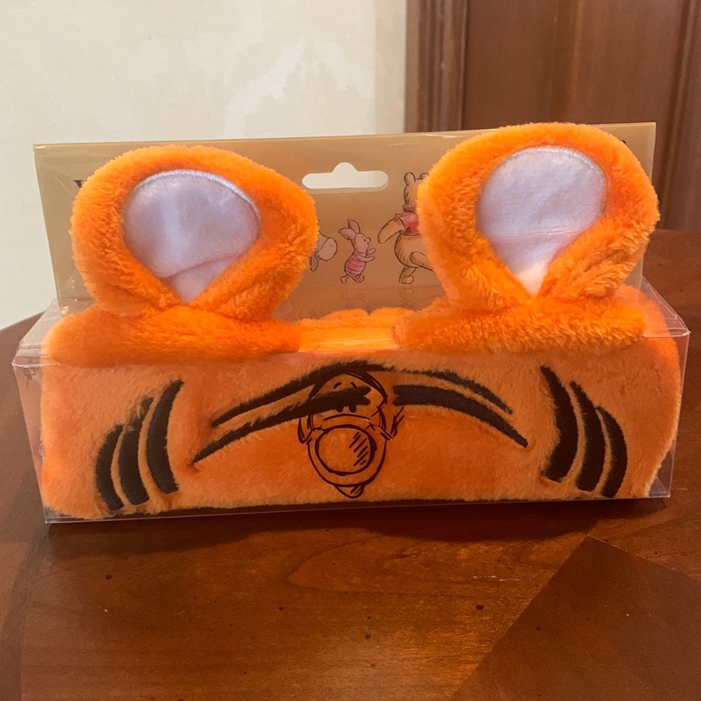 Disney Tigger Spa headband (new)